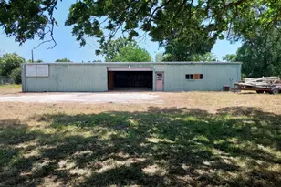 610 New York St, Navasota, TX 77868 - Photo 5