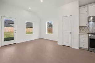 21647 Willow River Canyon Ln, Waller, TX 77484 - Photo 9