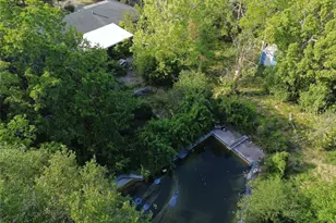 6700 Howe St, Groves, TX 77619 - Photo 41