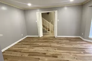 11702 N Petersham Dr, Houston, TX 77031 - Photo 9