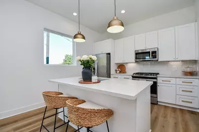 1928 Cochran Street, Houston, TX 77009 - Photo 9