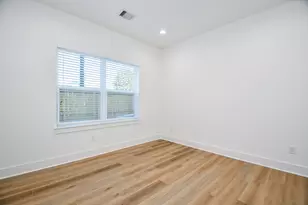 1928 Cochran St, Houston, TX 77009 - Photo 21
