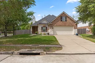 2018 Knoll Oak Ln, Richmond, TX 77469 - Photo 3
