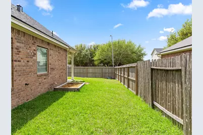 2018 Knoll Oak Lane, Richmond, TX 77469 - Photo 43