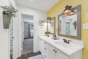 5915 Pinewilde Dr, Houston, TX 77066 - Photo 15