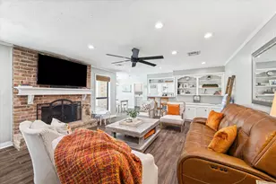 5915 Pinewilde Dr, Houston, TX 77066 - Photo 9