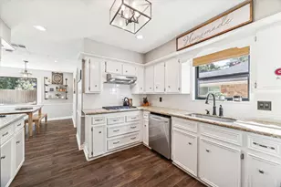 5915 Pinewilde Dr, Houston, TX 77066 - Photo 3