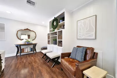 6238 Braesheather Circle, Houston, TX 77096 - Photo 17