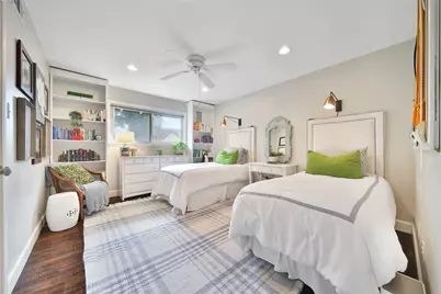 6238 Braesheather Circle, Houston, TX 77096 - Photo 35