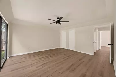 6026 Downwood Forest Drive, Houston, TX 77088 - Photo 15