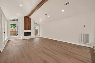 6026 Downwood Forest Dr, Houston, TX 77088 - Photo 7