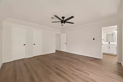 6026 Downwood Forest Drive, Houston, TX 77088 - Photo 17