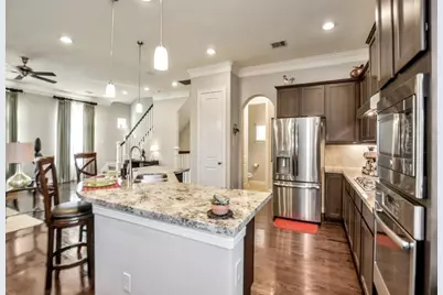 12265 Oxford Crescent Circle, Houston, TX 77082 - Photo 11