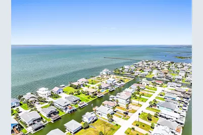 21732 Deaf P Smith Drive, Galveston, TX 77554 - Photo 39