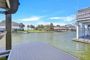 21732 Deaf P Smith Dr, Galveston, TX 77554 - Photo 35