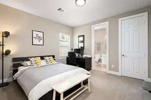 1244 Hobbs Reach Ln, Houston, TX 77008 - Photo 11