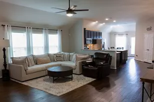 9976 Spring Rock Ln, Brookshire, TX 77423 - Photo 5