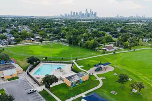 3412 Russell St, Houston, TX 77026 - Photo 7