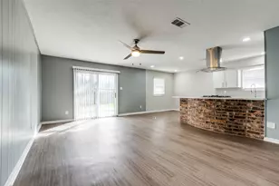 5426 Fairgreen Ln, Houston, TX 77048 - Photo 7