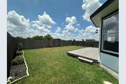 602 Lavaca Loop, Elgin, TX 78621 - Photo 27
