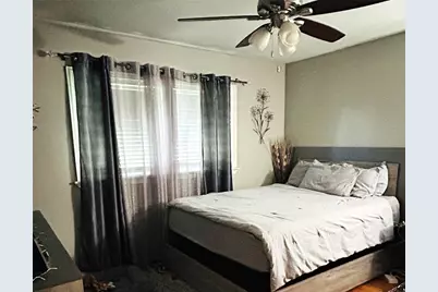 1802 14th Avenue N, Texas City, TX 77590 - Photo 5
