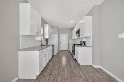 1012 Road 5606, Cleveland, TX 77327 - Photo 5