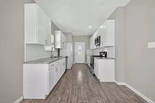 1012 Rd 5606, Cleveland, TX 77327 - Photo 5