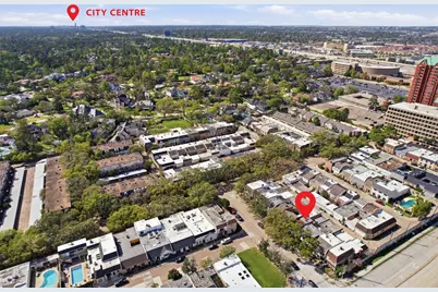 8614 Oakford Drive, Houston, TX 77024 - Photo 37