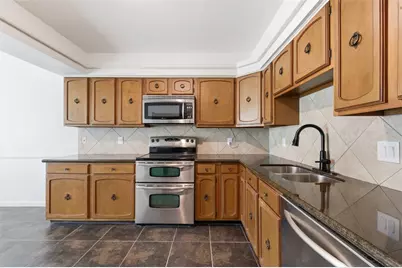 8614 Oakford Drive, Houston, TX 77024 - Photo 7