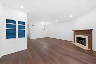 8614 Oakford Dr, Houston, TX 77024 - Photo 15