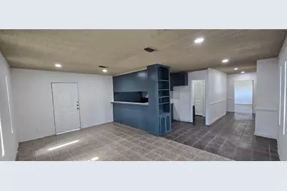 206 Raymac Street #3, Houston, TX 77037 - Photo 5