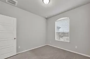 2119 Spring Hollow Dr, Baytown, TX 77521 - Photo 21