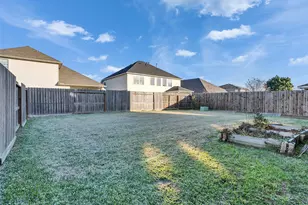 2750 Villa Bella Ct, League City, TX 77573 - Photo 33