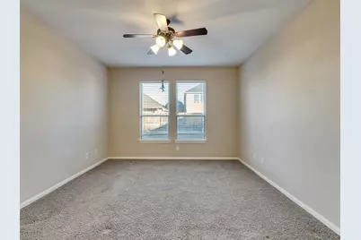 2750 Villa Bella Court, League City, TX 77573 - Photo 21