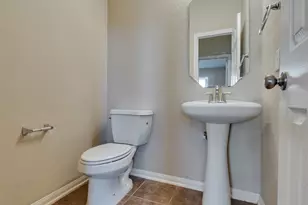 2750 Villa Bella Ct, League City, TX 77573 - Photo 19