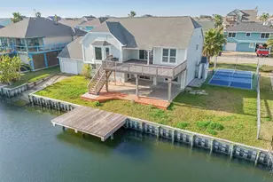 1216 Sailfish St, Bayou Vista, TX 77563 - Photo 5