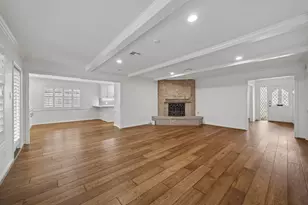 6423 Cindy Ln, Houston, TX 77008 - Photo 11