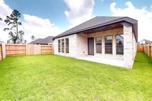 624 Sand Branch Dr, Conroe, TX 77304 - Photo 23