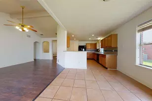 8231 Ashlawn Dr, Houston, TX 77083 - Photo 15