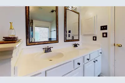 8231 Ashlawn Drive, Houston, TX 77083 - Photo 25