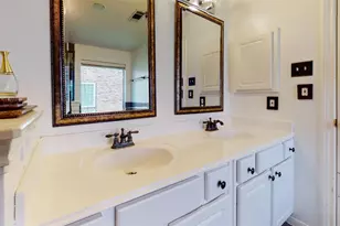 8231 Ashlawn Dr, Houston, TX 77083 - Photo 25