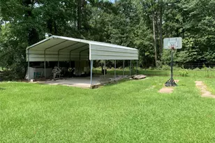 305 Canadian Dr, Trinity, TX 75862 - Photo 27