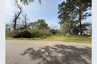 411 Sherwood Street E, Cleveland, TX 77327 - Photo 13