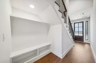 8713 Assisi Ln, Houston, TX 77055 - Photo 13