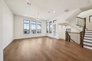 8712 Padua Ln, Houston, TX 77055 - Photo 11