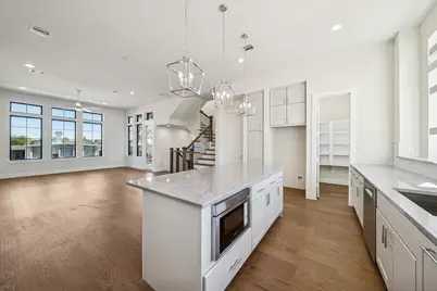8713 Assisi Lane, Houston, TX 77055 - Photo 5
