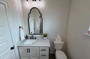 817 Greystone Ln, Angleton, TX 77515 - Photo 29