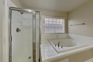 8306 Lake Crystal Dr, Houston, TX 77095 - Photo 11