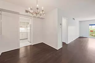 2601 Bellefontaine St, Houston, TX 77025 - Photo 3