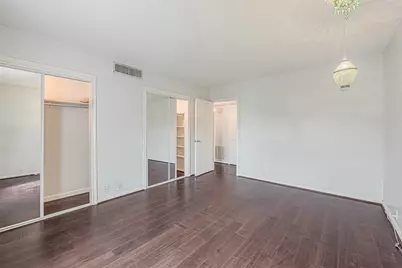 2601 Bellefontaine Street #B309, Houston, TX 77025 - Photo 17